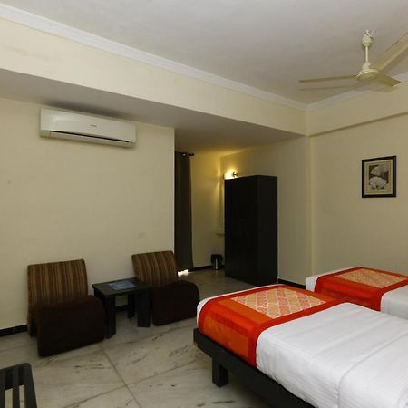 Hotel Oyo Flagship 470 Us Consulate Chennai Exterior foto